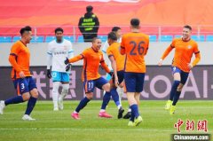 中超首轮上演“青岛德比” 青岛海牛战平青岛西